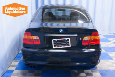 2002 BMW 325 i