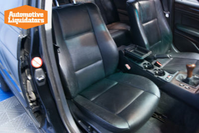 2002 BMW 325 i