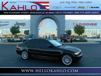 2003 BMW 325  xi