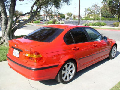 2002 BMW 325  i