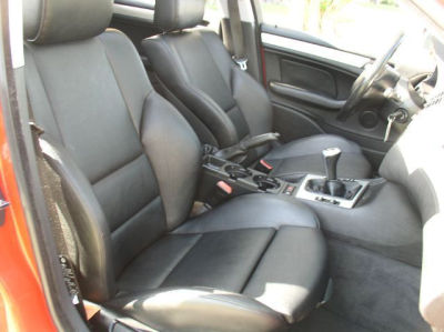 2002 BMW 325  i