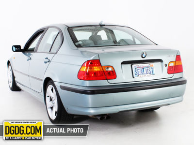 2004 BMW 325 i