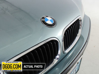 2004 BMW 325 i