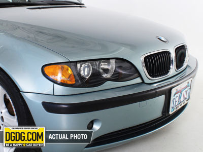 2004 BMW 325 i
