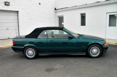 1994 BMW 325  i