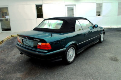 1994 BMW 325  i