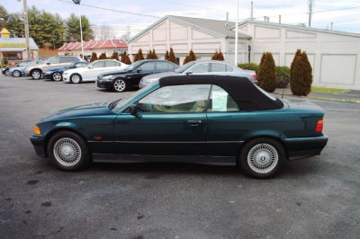 1994 BMW 325  i