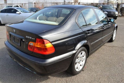 2005 BMW 325 xi
