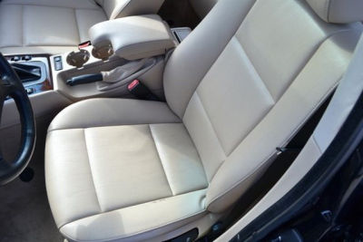 2005 BMW 325 xi