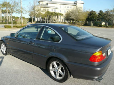 2003 BMW 325  Ci