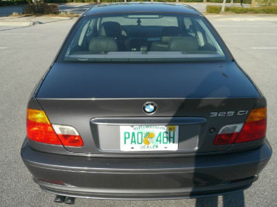 2003 BMW 325  Ci