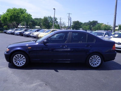 2005 BMW 325 i
