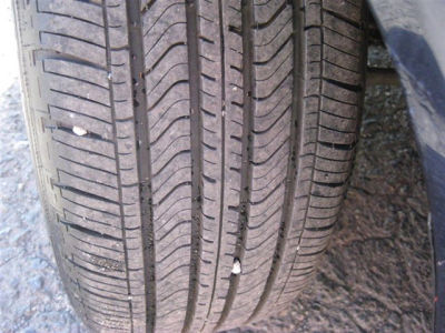2002 BMW 325  i