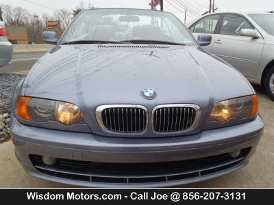 2001 BMW 325  Ci