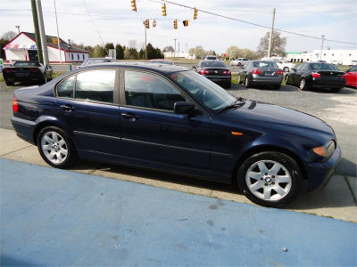 2003 BMW 325 i