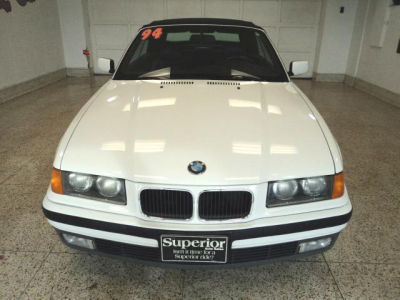 1994 BMW 325  i
