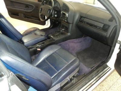 1994 BMW 325  i