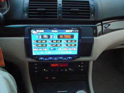 2002 BMW 325  xi