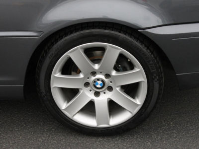 2002 BMW 325 Ci