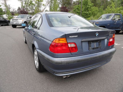 2001 BMW 325