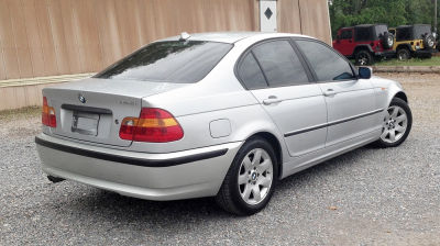 2004 BMW 325 i