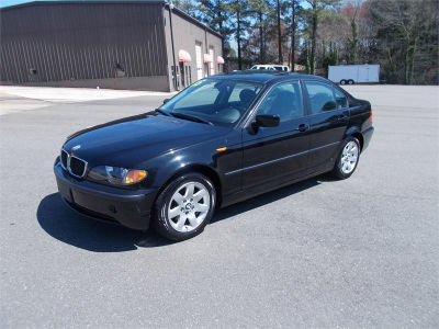 2005 BMW 325  i