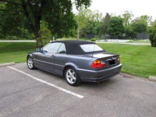 2002 BMW 325  Ci