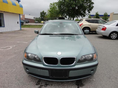 2004 BMW 325 xi
