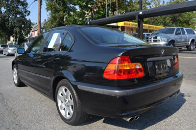 2002 BMW 325 xi