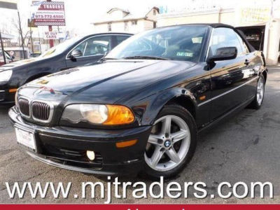 2003 BMW 325  Ci