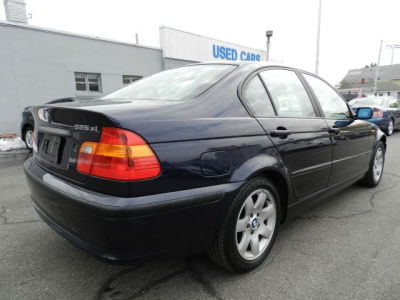2003 BMW 325 xi