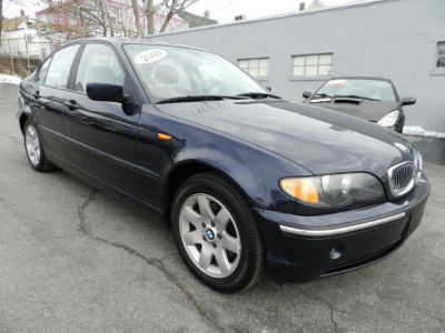2003 BMW 325 xi
