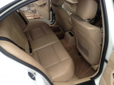 2002 BMW 325 xi