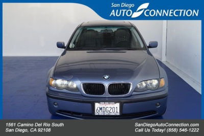 2005 BMW 325  i