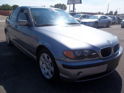2004 BMW 325 i