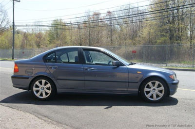 2003 BMW 325 i