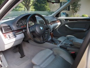2002 BMW 325 xi