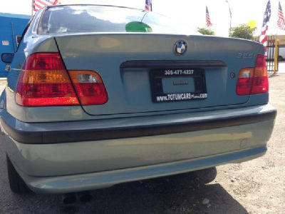 2003 BMW 325 i