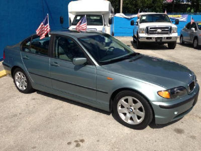2003 BMW 325 i