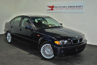 2002 BMW 325  xi