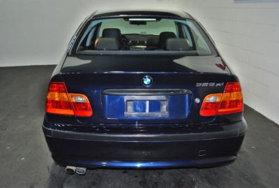 2002 BMW 325 xi