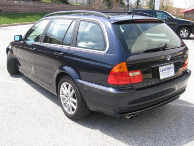 2001 BMW 325 i