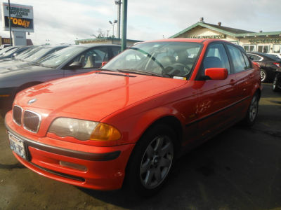 2001 BMW 325  i