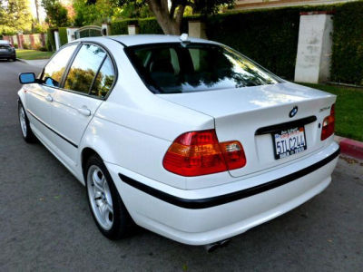 2004 BMW 325 xi