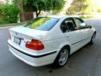2004 BMW 325 xi
