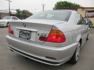 2001 BMW 325 Ci