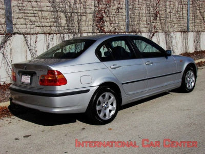 2003 BMW 325 xi