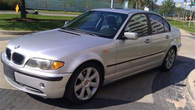 2003 BMW 325  i