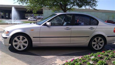 2003 BMW 325  i