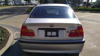 2003 BMW 325  i